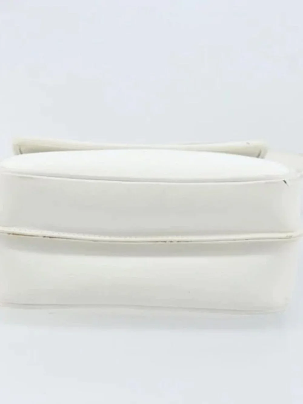 GUCCI Micro GG Supreme Shoulder Bag PVC White Gold 007 115 0114 Auth AMZ052